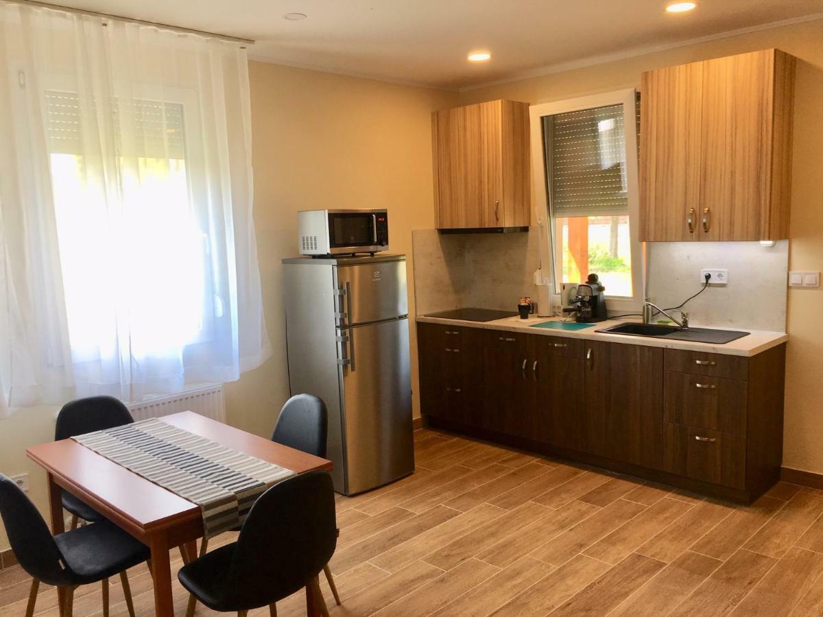 Konrad Apartman Balatonmariafurdo Exterior foto